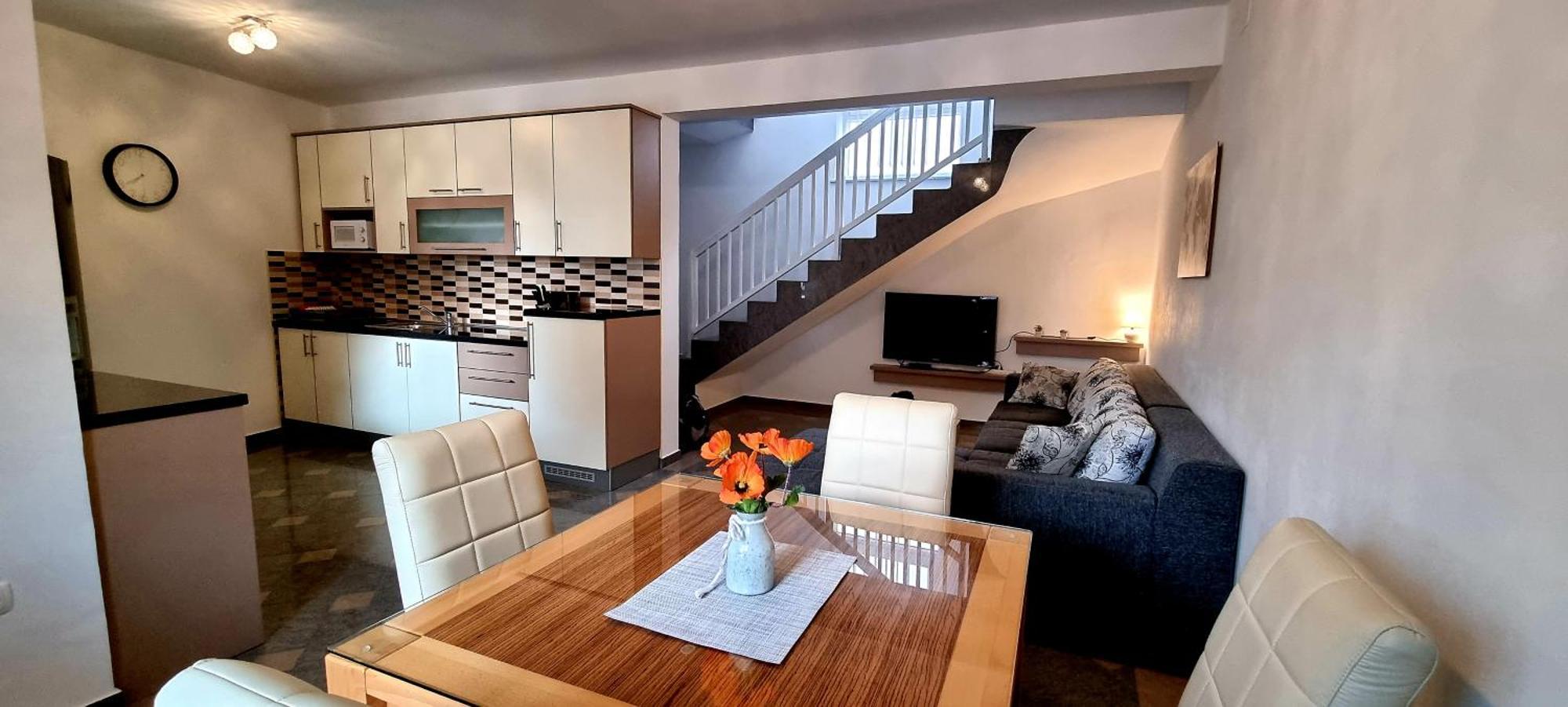 Apartment Alexandra วีร์ ภายนอก รูปภาพ